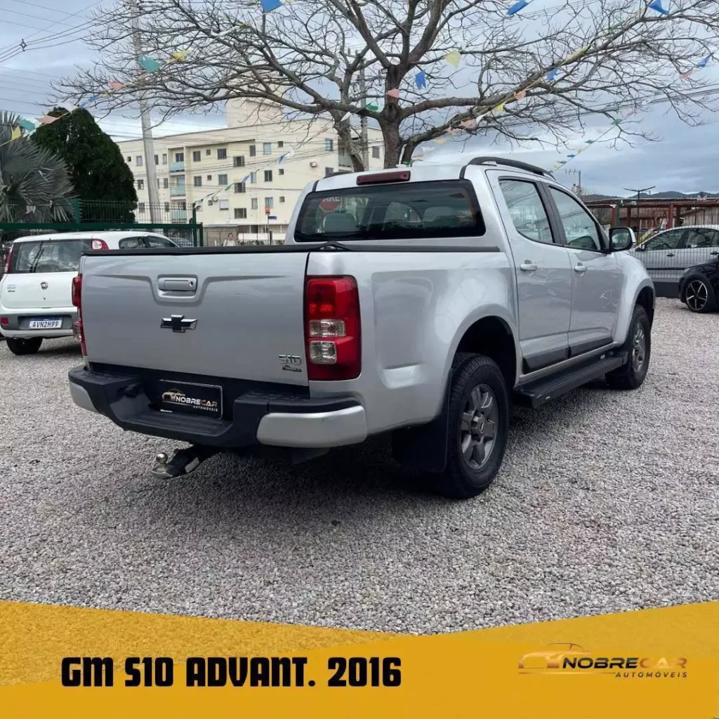 Chevrolet S10 Pick-Up Advantage 2.4 Flex 4x2 CD 2016