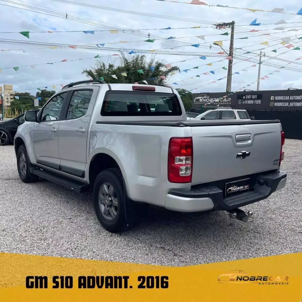 Chevrolet S10 Pick-Up Advantage 2.4 Flex 4x2 CD 2016