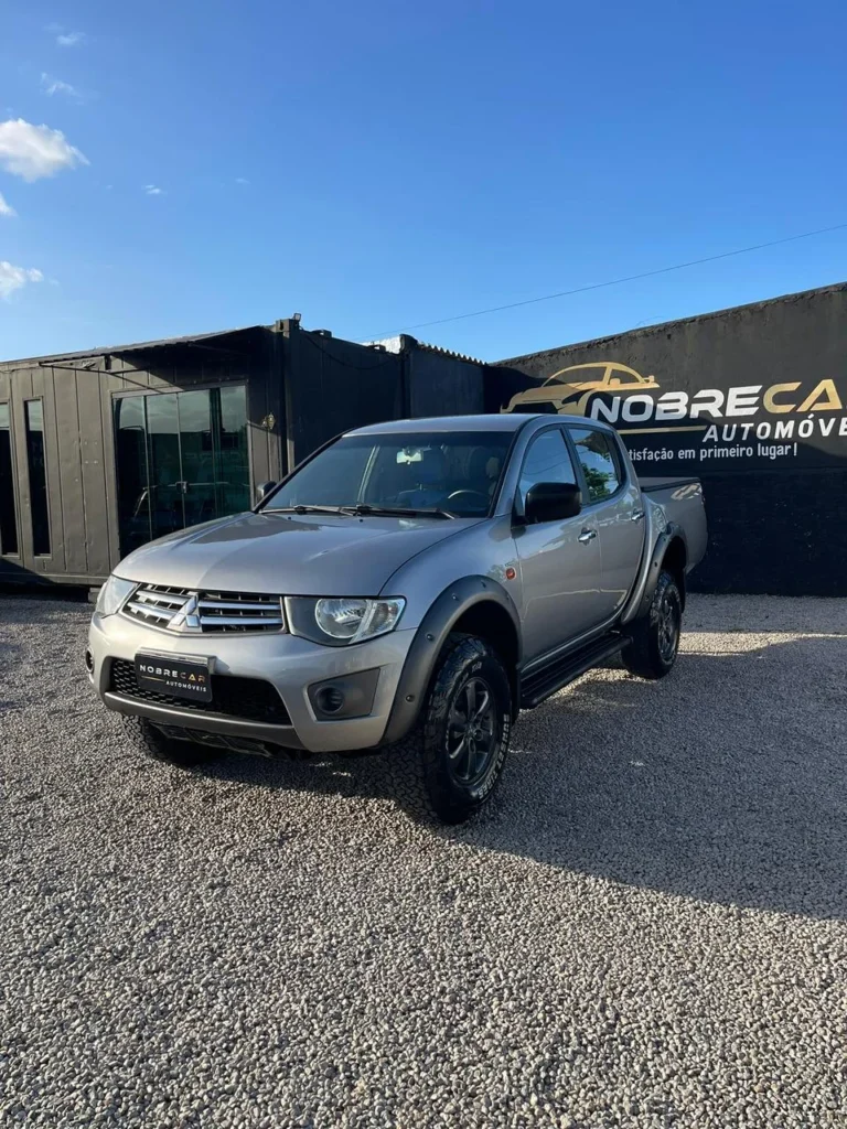 Mitsubishi L200 Triton GLS Diesel 4x4 2014 / 2015