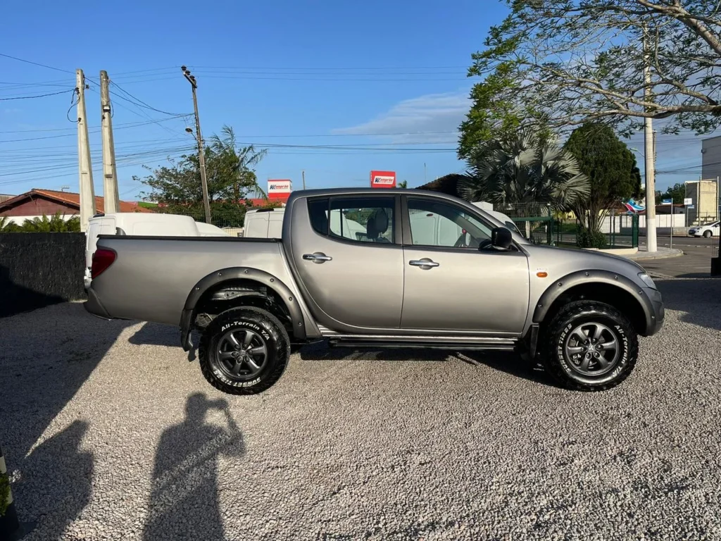 Mitsubishi L200 Triton GLS Diesel 4x4 2014 / 2015