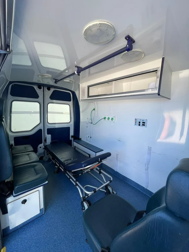 Renault Master L2H2 Ambulância  2022 / 2023