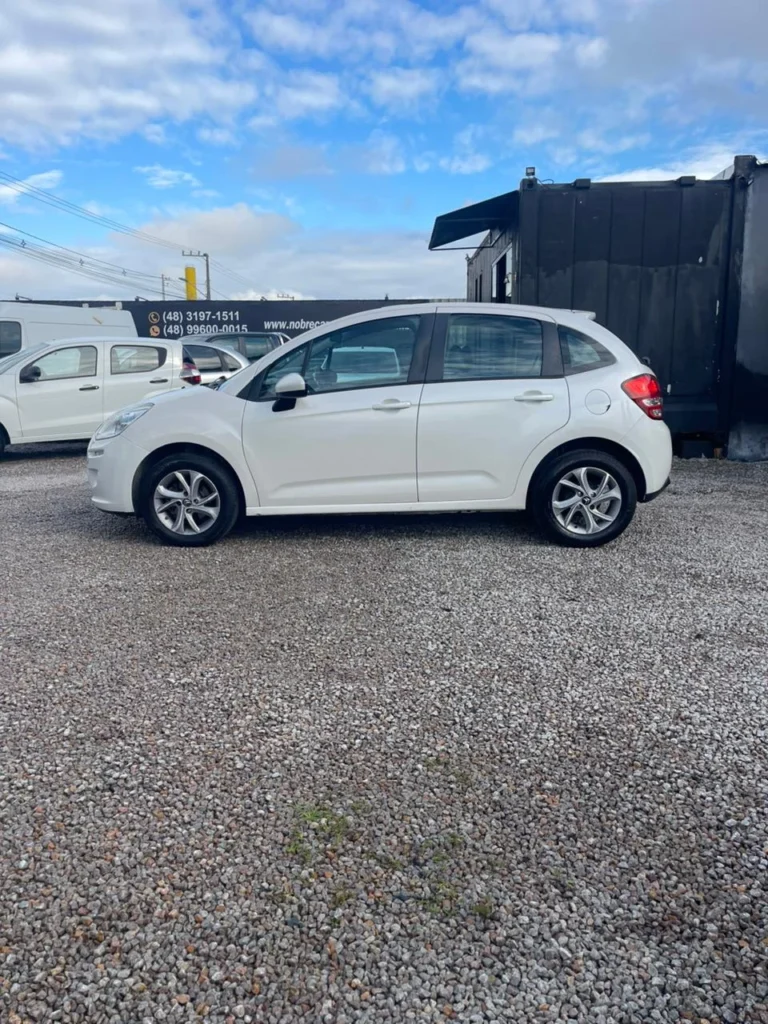 Citroën C3 Tendance 1.5 8v 2014