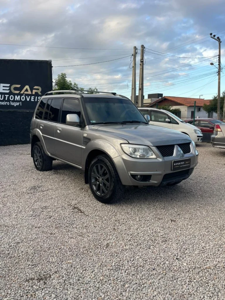 Mitsubishi Pajero TR4 AUT 2012 / 2013