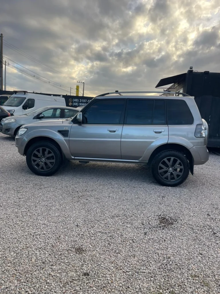 Mitsubishi Pajero TR4 AUT 2012 / 2013
