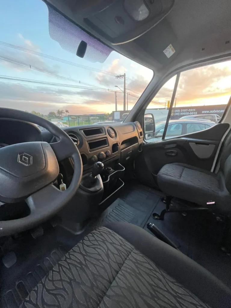 Renault Master Extra Furgão (L3H2) 2021 / 2022